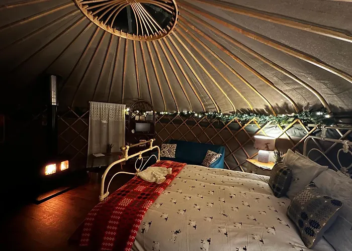 Sunbank Yurt